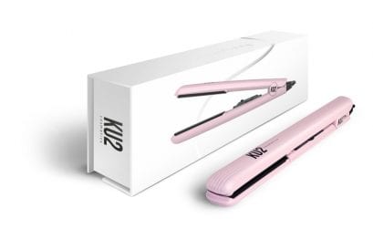 Das KU2 Cosmetics Glätteisen in stylischem Pink